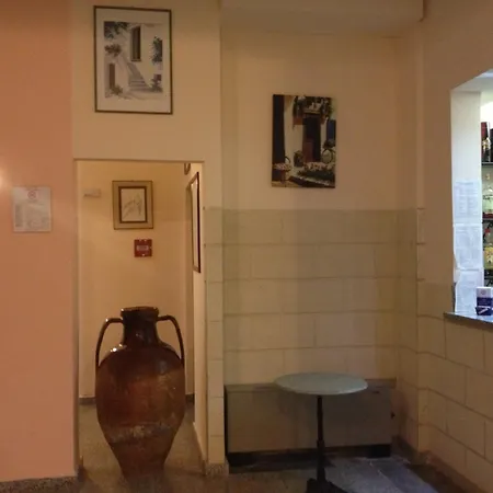 Otel Esperia