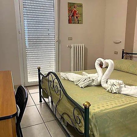 Ξενοδοχείο Esperia Sammichele Di Bari